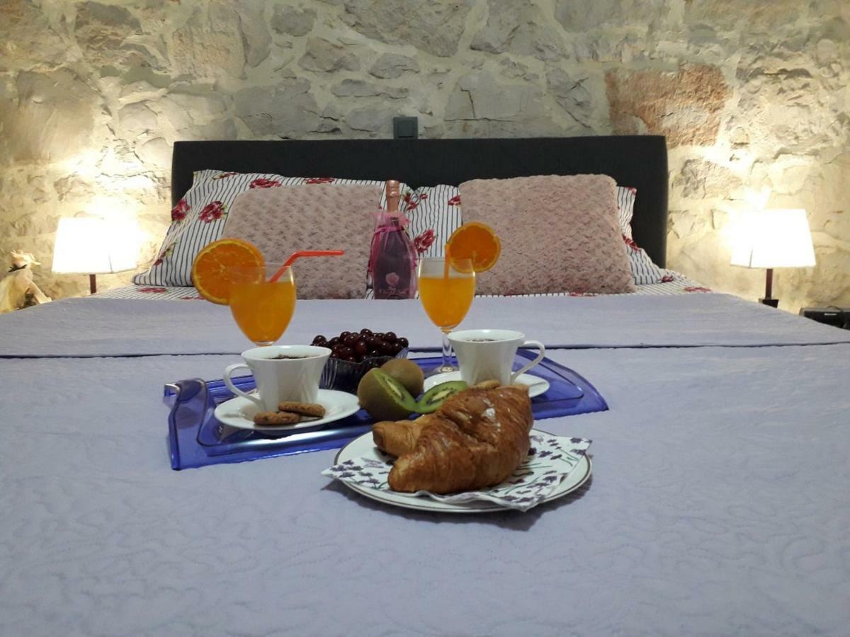 Apartment Karla Snb Lozovac Esterno foto
